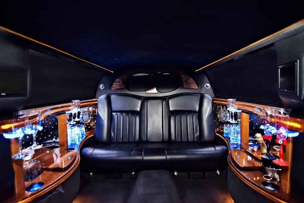 Sedan Limousines 