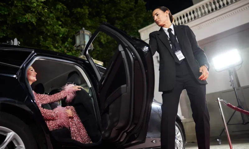 Chauffeur Service Bay Area for Luxury Airport Rides